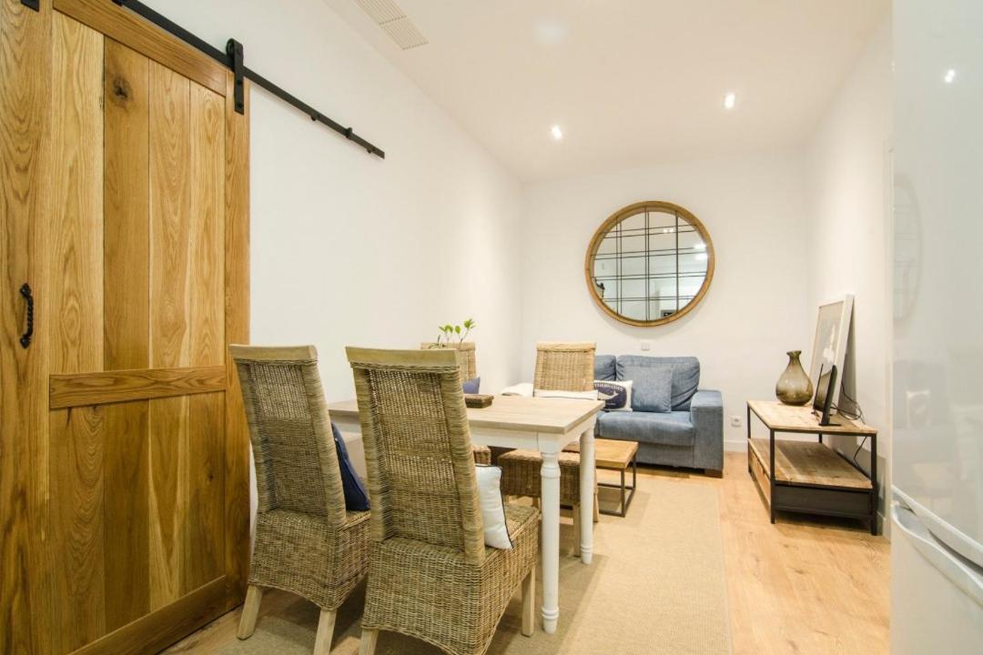 Apartamento Comfy And Centric- 2Bd 1Bth- Espoz Y Mina Madrid Exterior foto